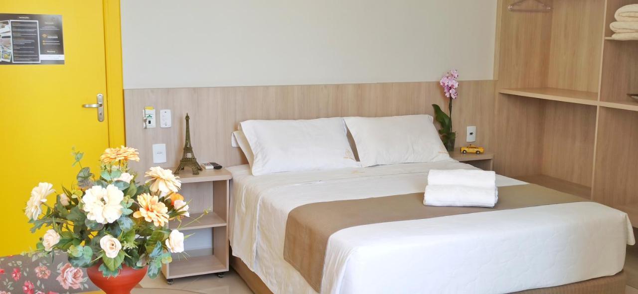 Hotel Pousada Familia De Nazare 카쇼에이라 파울리스타 외부 사진