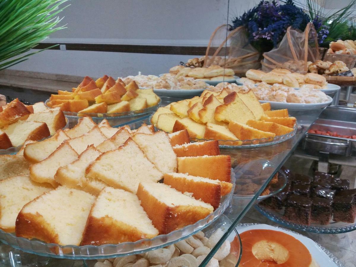 Hotel Pousada Familia De Nazare 카쇼에이라 파울리스타 외부 사진