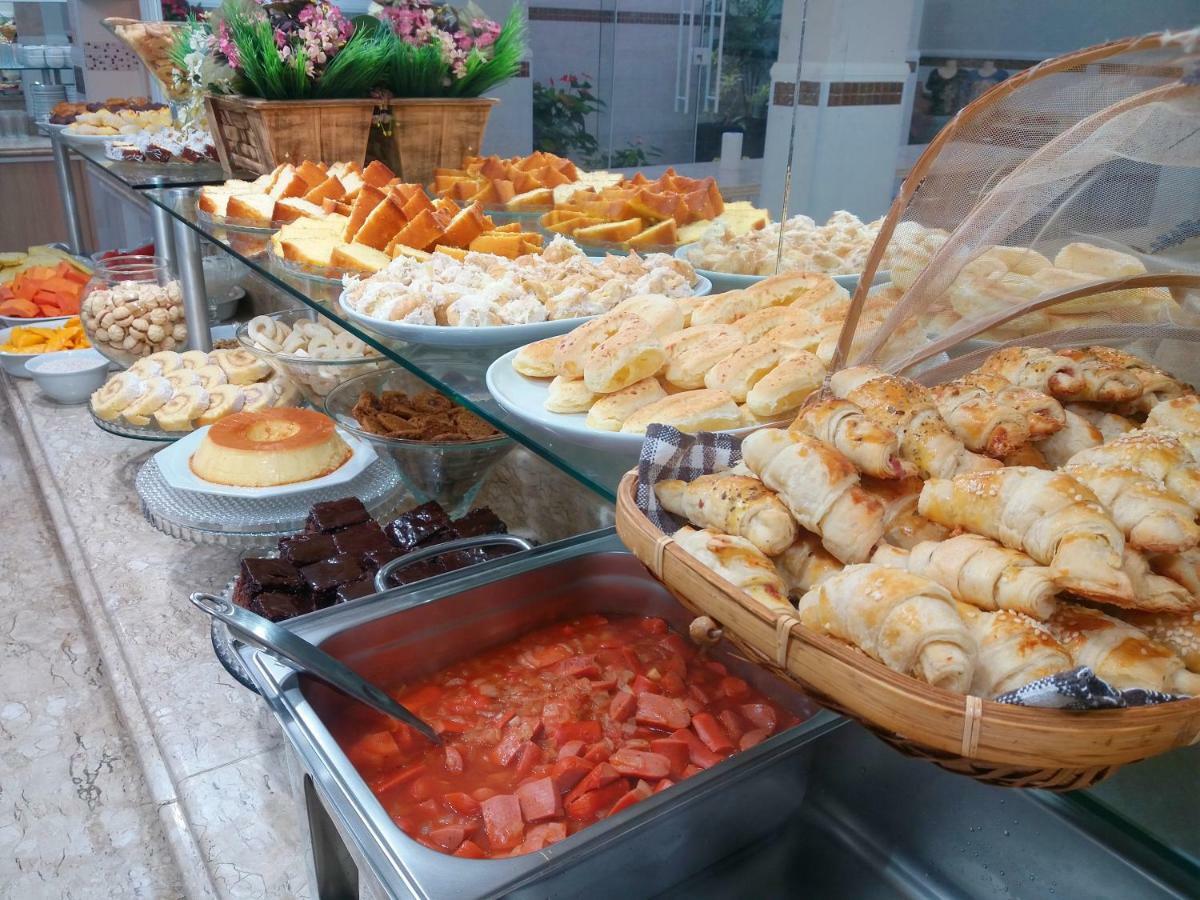 Hotel Pousada Familia De Nazare 카쇼에이라 파울리스타 외부 사진